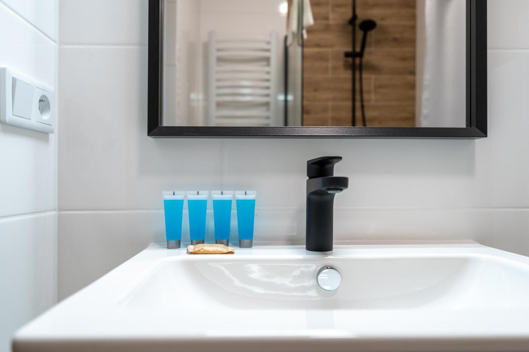 Nikiszowiec Chic Apartment Катовице Экстерьер фото